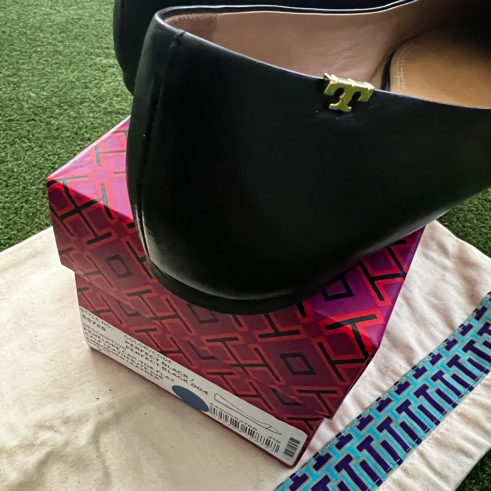 Tory Burch Black Leather Flats - Picture 13 of 14